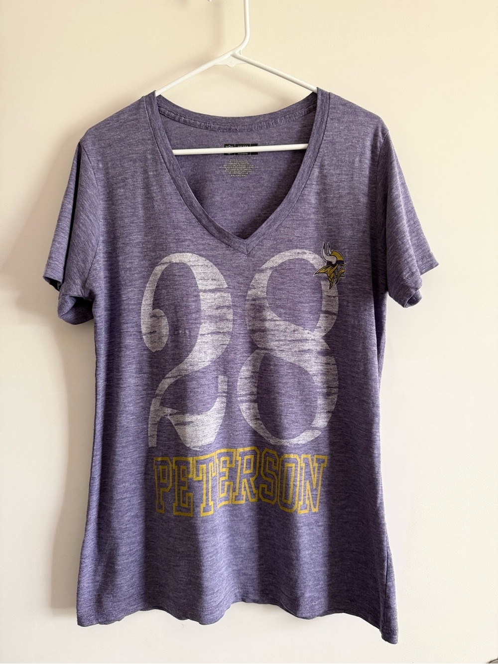 NFL Team Apparel MN Vikings Peterson V-Neck Tee